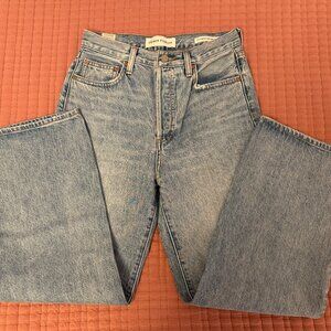 Aritzia Denim Forum Farrah Hi-Rise Jean